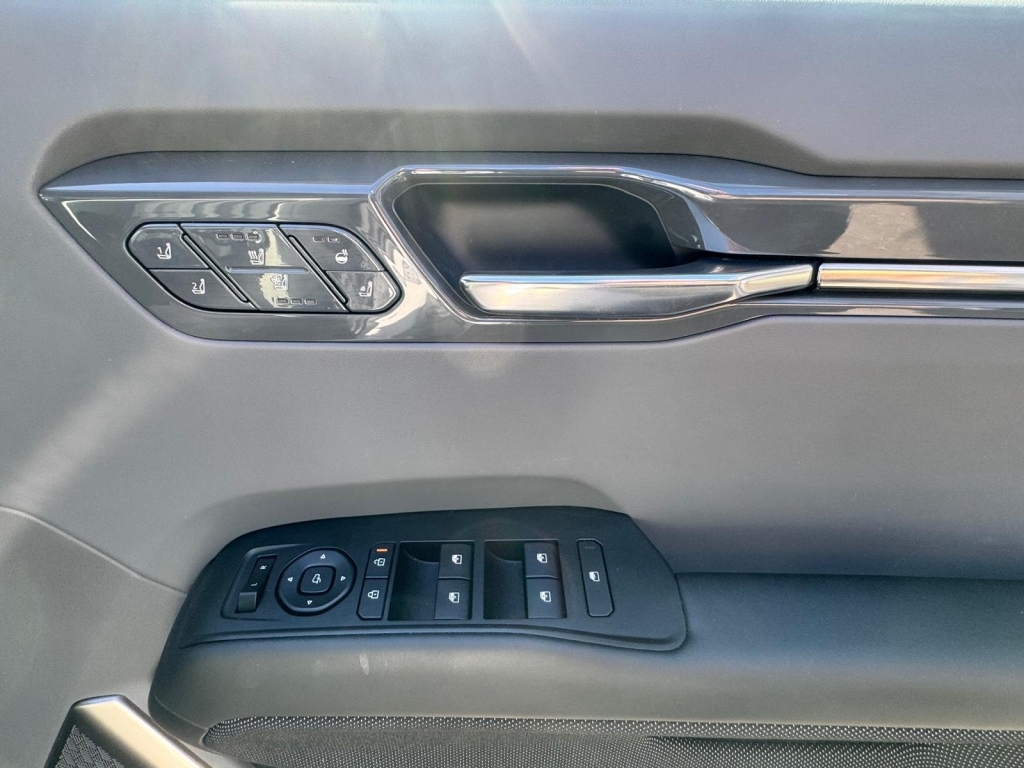 Kia EV9 99.8Kwh Gt Line S Awd White #24
