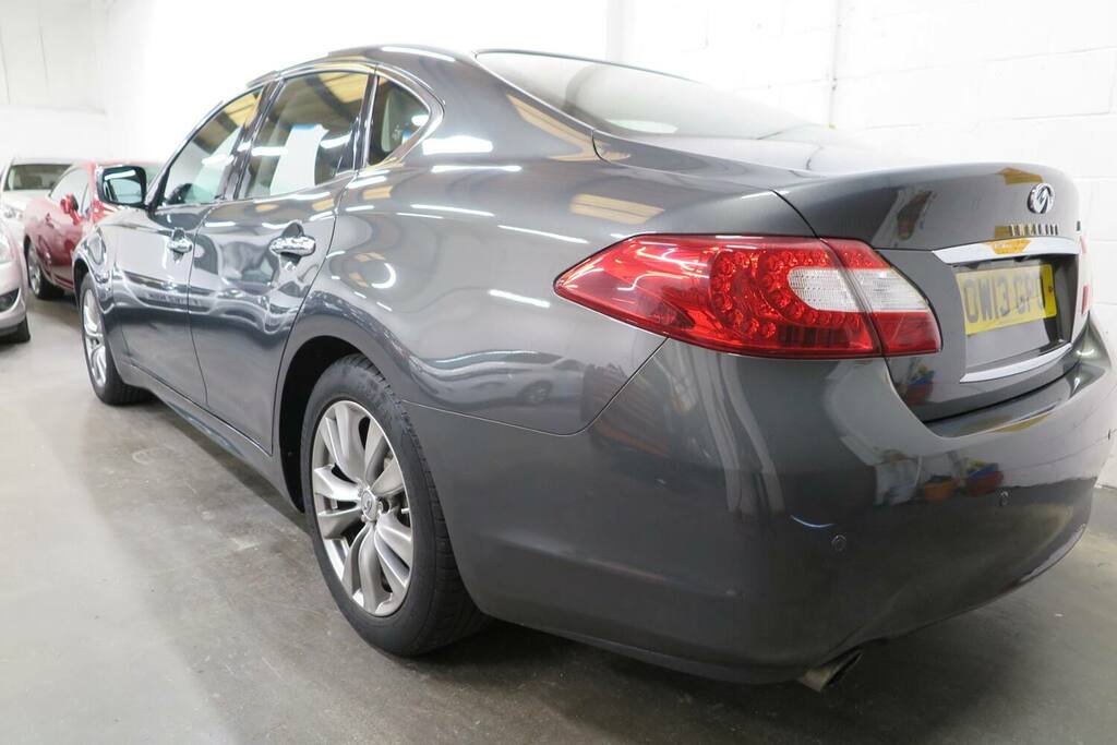 Infiniti M 30D V6 Grey #6