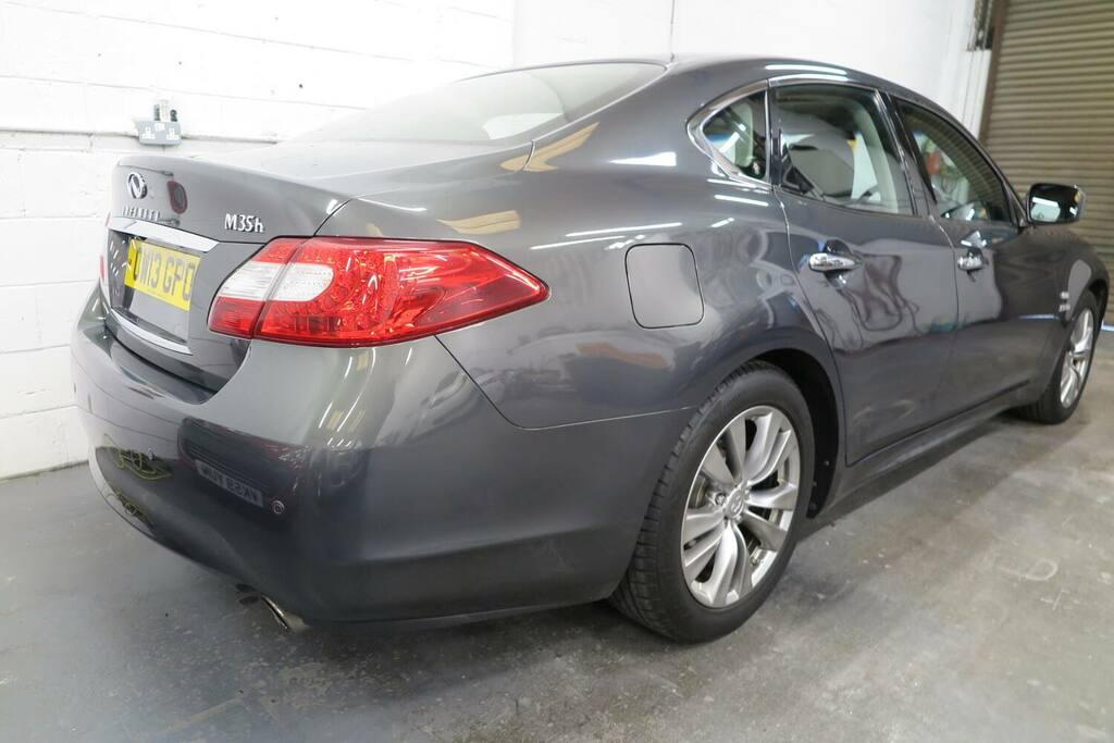 Infiniti M 30D V6 Grey #5