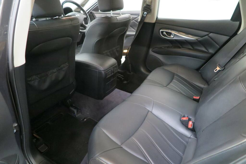 Infiniti M 30D V6 Grey #10