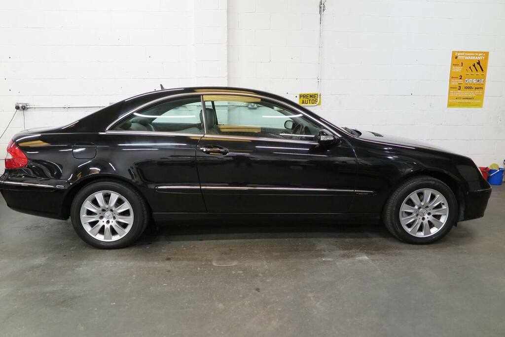Mercedes-Benz CLK 200K Elegance 184 Black #3