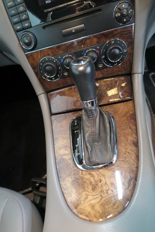 Mercedes-Benz CLK Silver #12