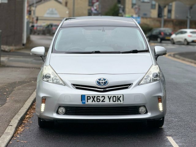 Toyota Prius+ Vvt-h T4 Mpv Silver #2