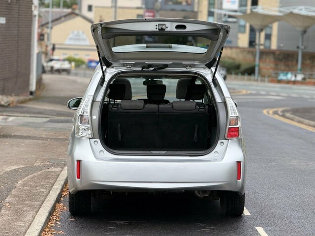 Toyota Prius+ Hatchback Silver #51