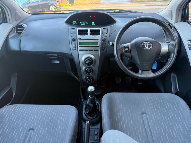 Toyota Yaris 1.4 D-4d Tr Multimode Black #13
