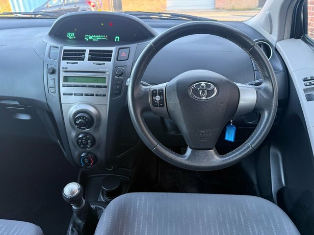 Toyota Yaris 1.4 D-4d Tr Multimode Black #9