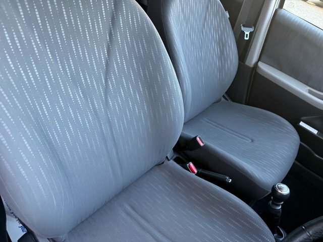 Toyota Yaris 1.4 D-4d Tr Multimode Black #24