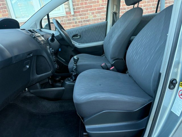 Toyota Yaris 1.4 D-4d Tr Multimode Black #36