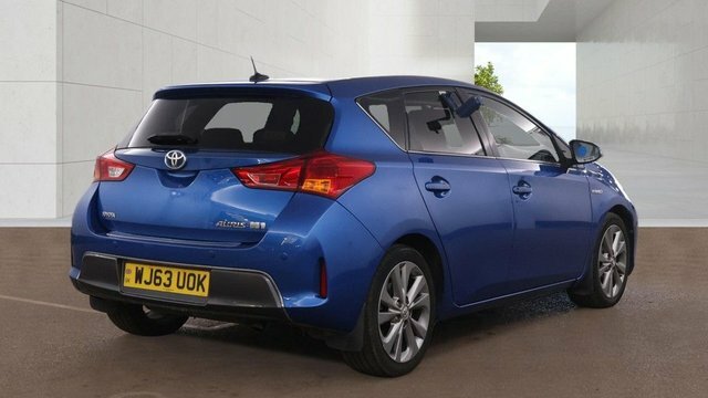 Toyota Auris Vvt-h Excel Hatchback Blue #6