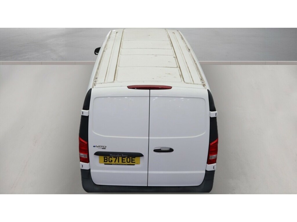 Mercedes-Benz eVito 114 E Progressive White #4