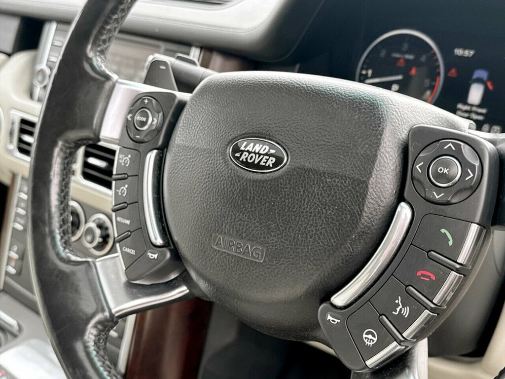 Land Rover Range Rover Black #11
