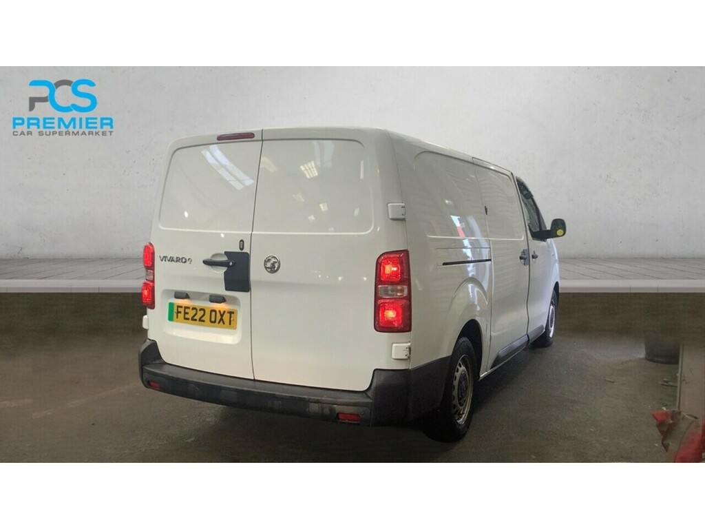 Vauxhall Vivaro 3100 Dynamic White #3
