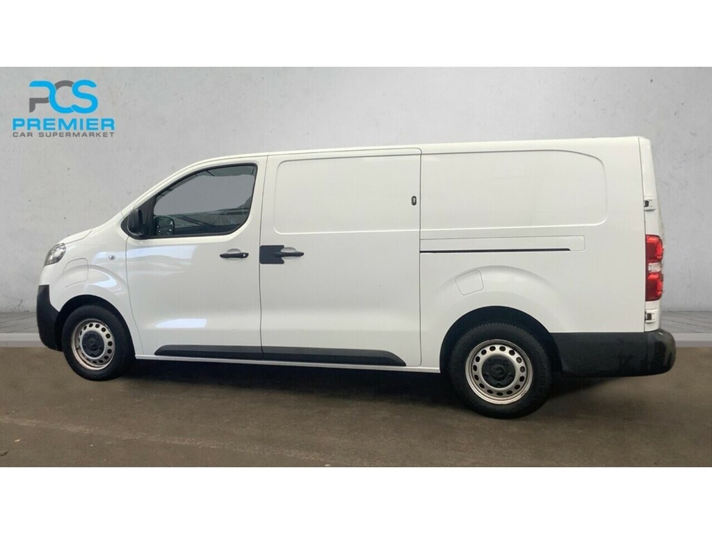 Vauxhall Vivaro 3100 Dynamic White #5