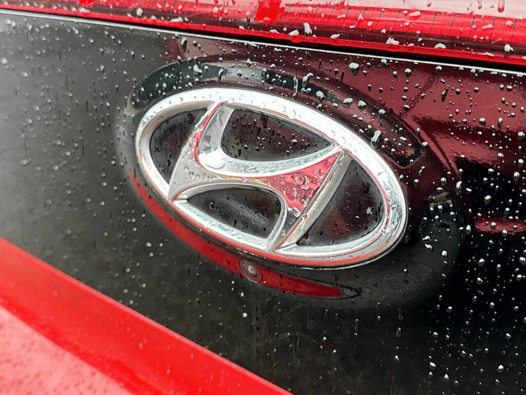 Hyundai Bayon Ultimate Green #20
