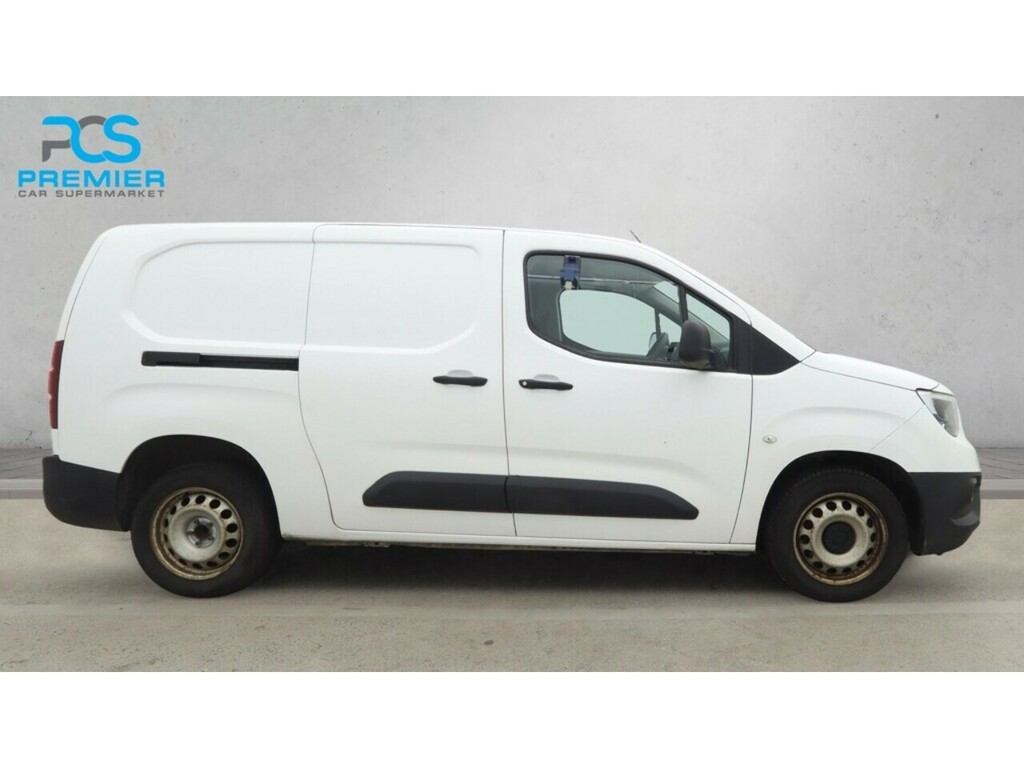 Vauxhall Combo Turbo D 2300 Edition White #2