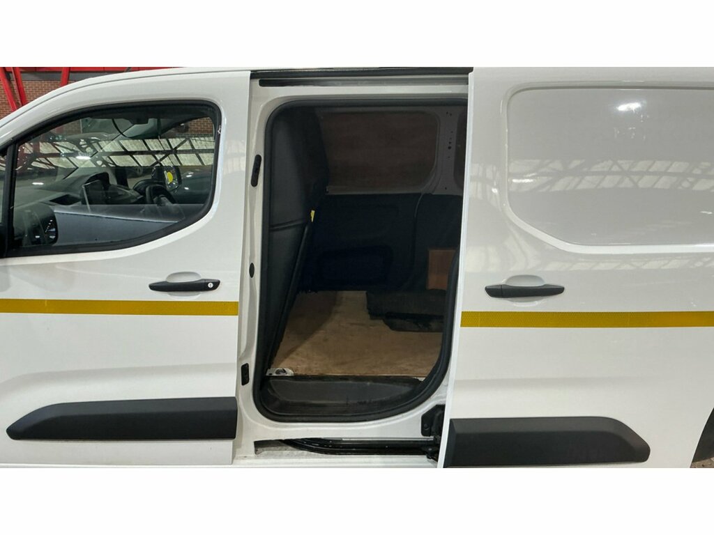 Peugeot E-Partner E-partner Standard 50Kwh 800 Prof #10