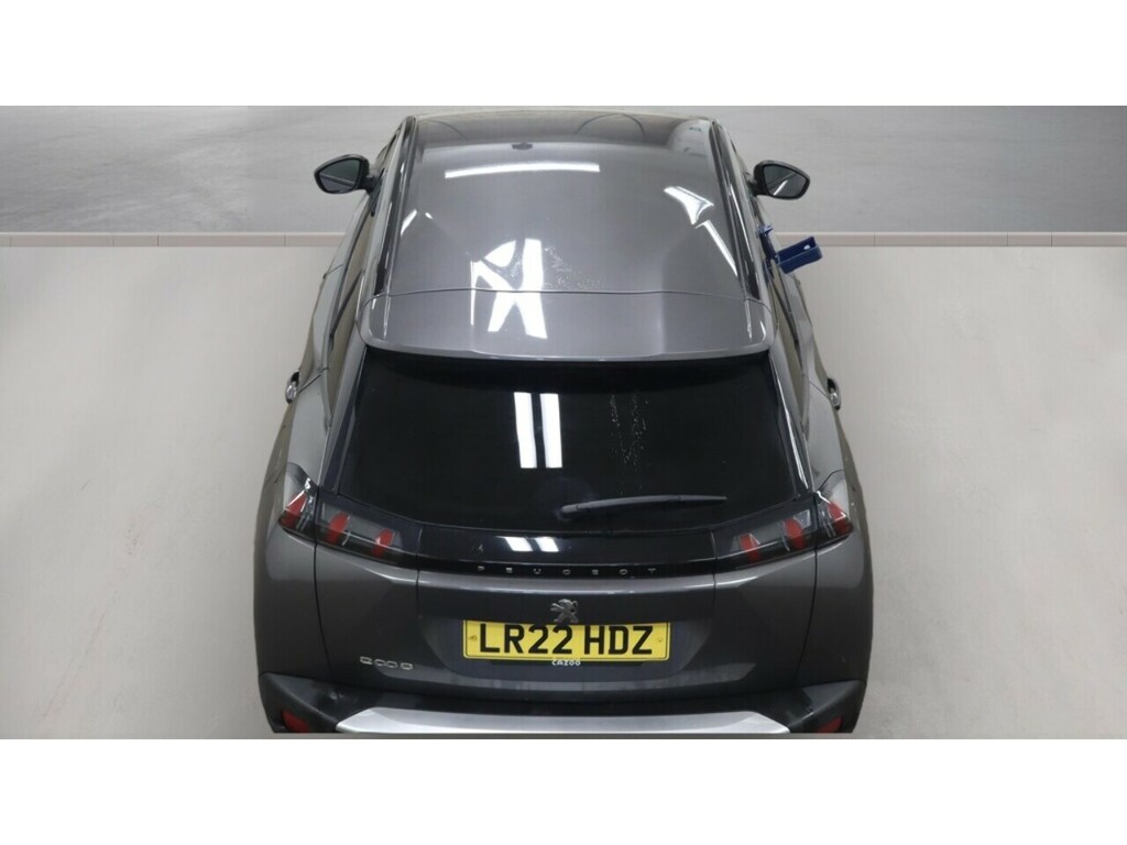 Peugeot 2008 Puretech Allure Premium Grey #4