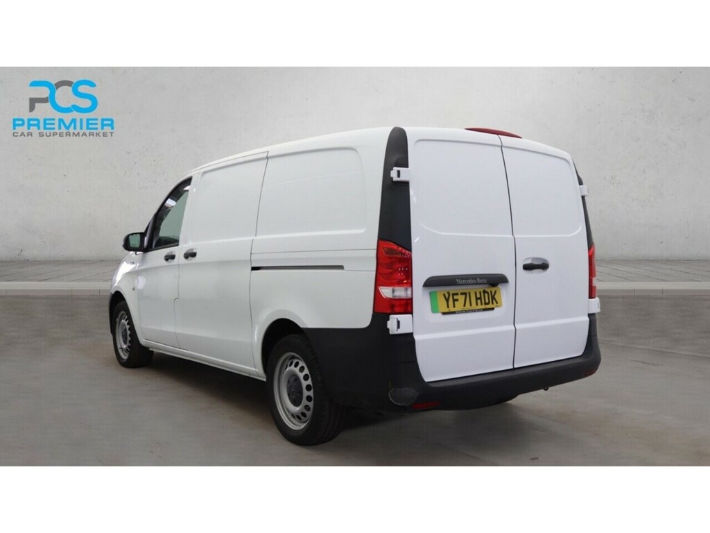 Mercedes-Benz eVito 114 E Progressive White #4