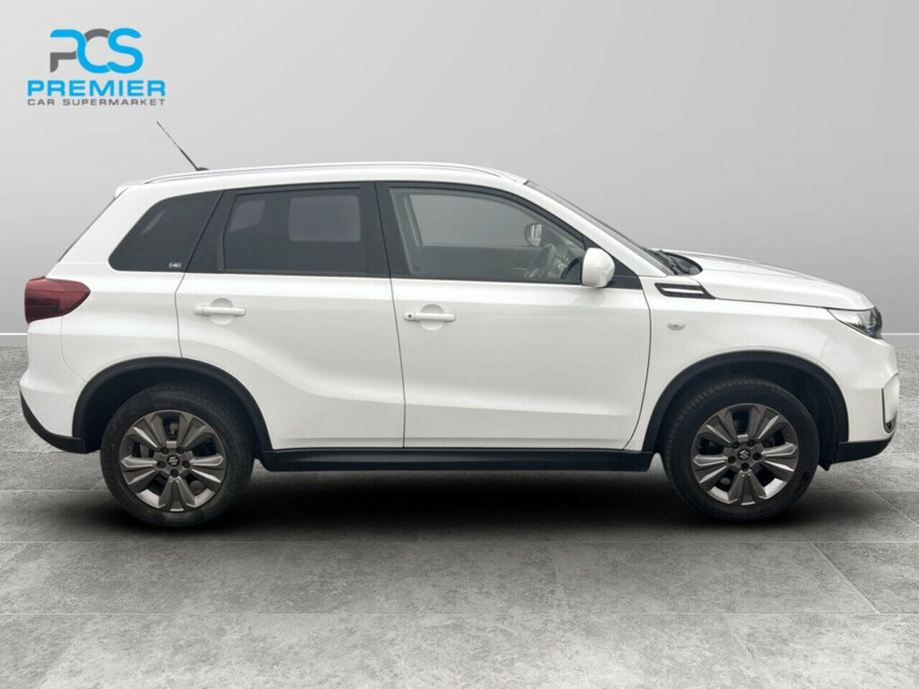 Suzuki Vitara Boosterjet Mhev Sz-t White #4