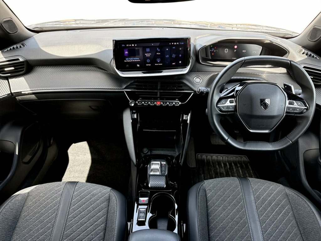 Peugeot 2008 Puretech Allure Grey #6