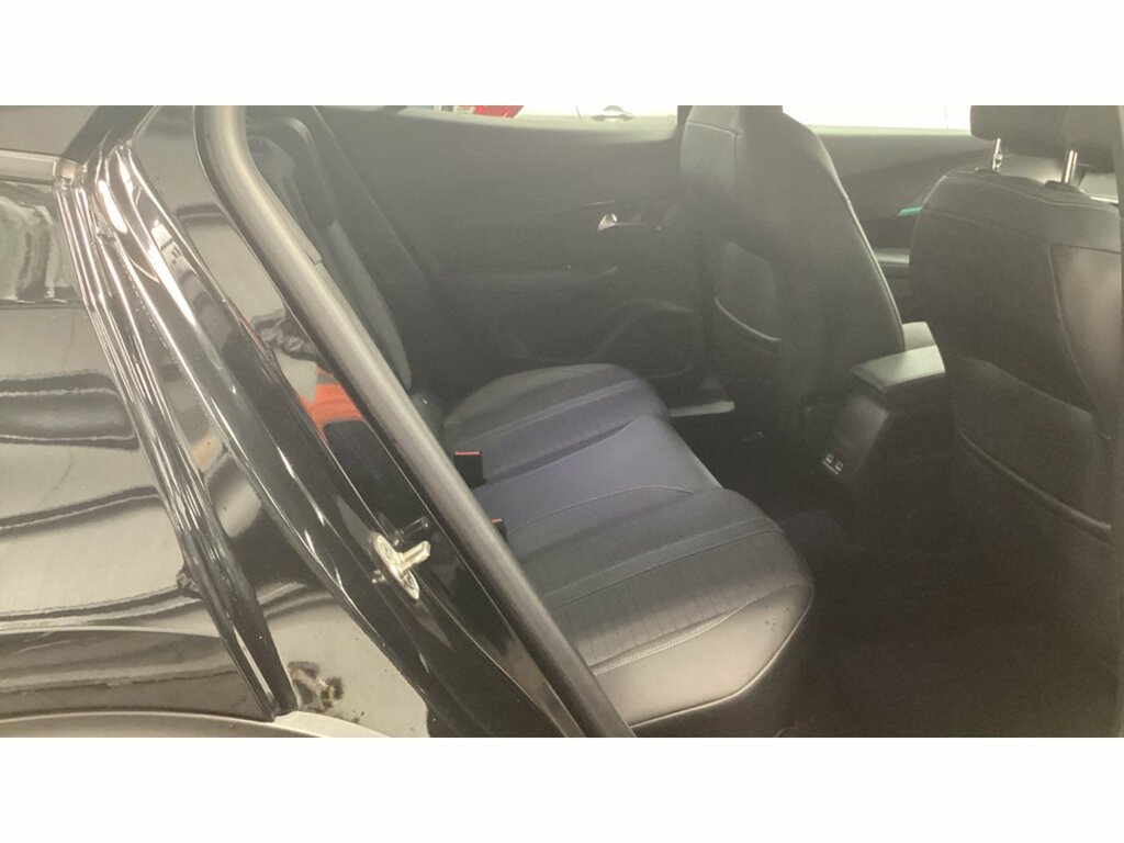 Peugeot 2008 2008 Allure Premium Puretech Ss White #9