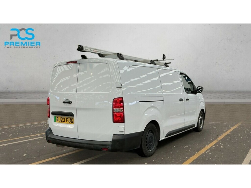 Vauxhall Vivaro 3100 Dynamic White #3