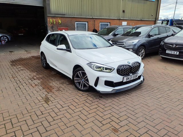 BMW 1 Series 1.5 116D Se Hatchback Dct Euro 6 S S White