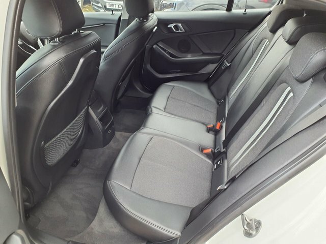 BMW 1 Series 1.5 116D Se Hatchback Dct Euro 6 S S White #5