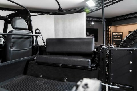 Land Rover Defender 90 Suv White #18
