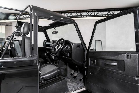 Land Rover Defender 90 Suv White #12