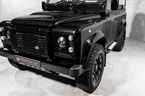 Land Rover Defender 90 Suv White #29