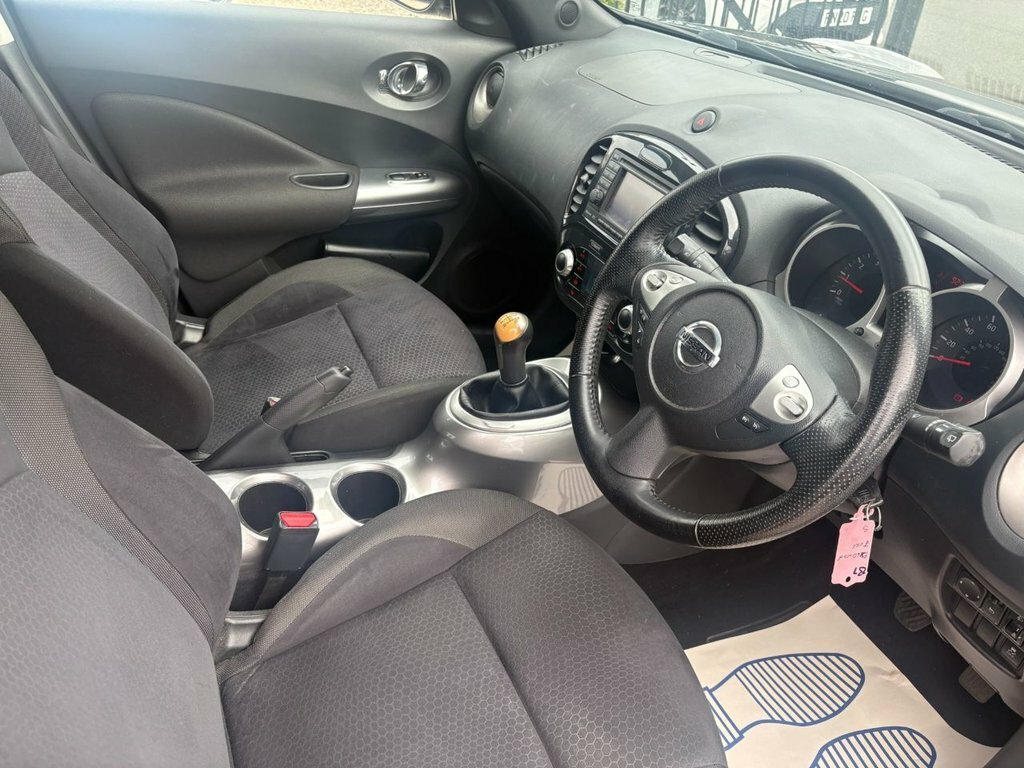 Nissan Juke Suv Red #7