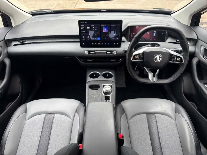 MG MG4 170Kw Premium Long Range 64Kwh - 2026 26 HW26ETE Black #6