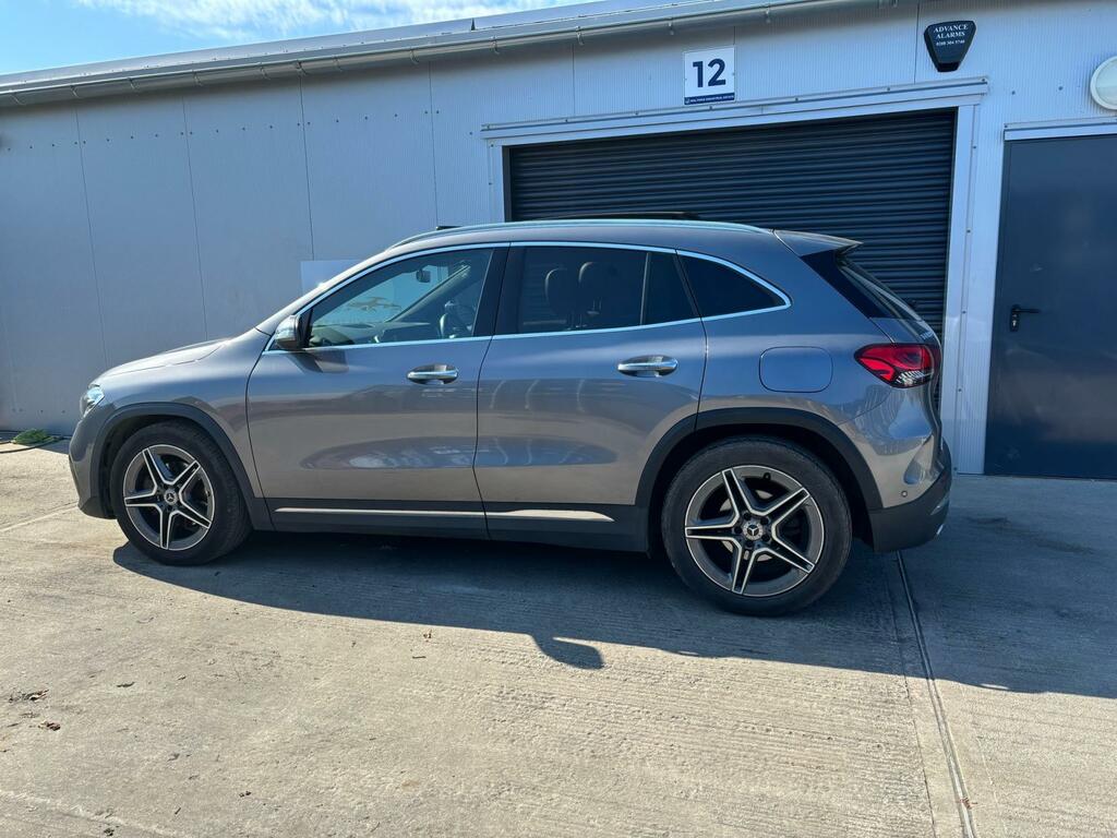 Mercedes-Benz GLA Class Amg Line Grey #2