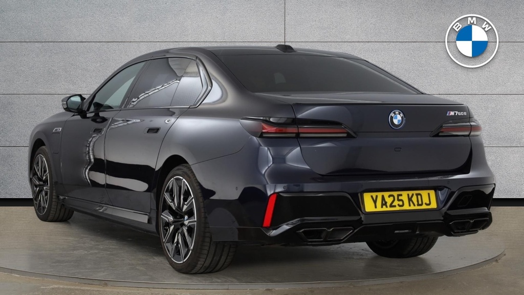 BMW 7 Series M760e Xdrive #2