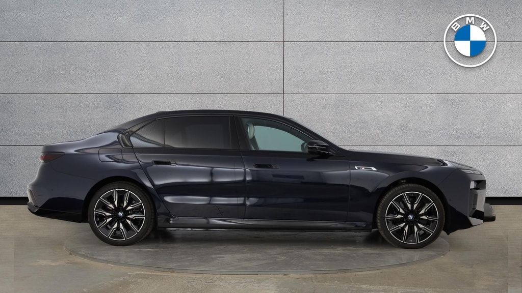 BMW 7 Series M760e Xdrive #3