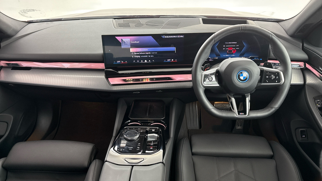 BMW 5 Series 530E M Sport Touring #4