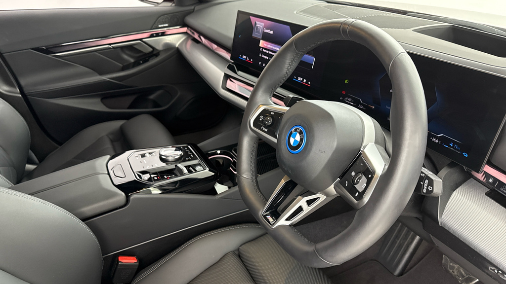 BMW 5 Series 530E M Sport Touring #6