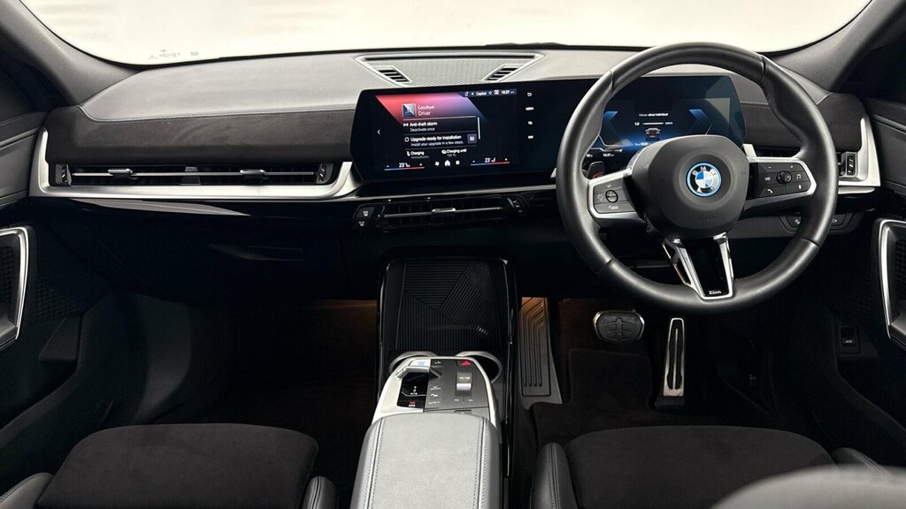 BMW iX2 Ix2 Xdrive30 Shadow Edition Black #4