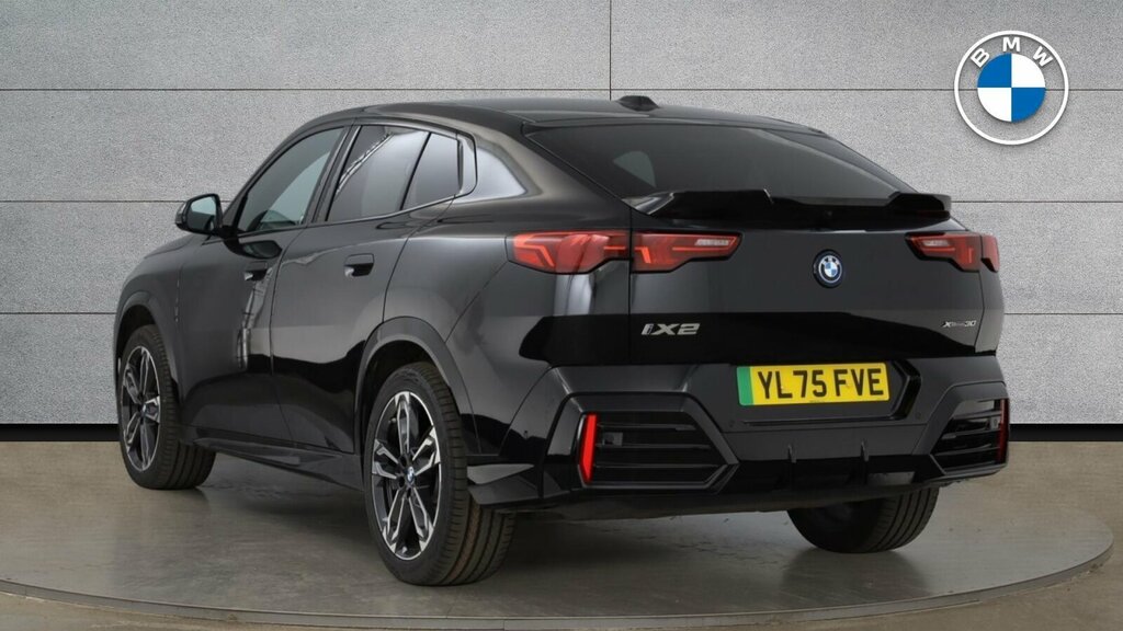BMW iX2 Ix2 Xdrive30 Shadow Edition Black #2