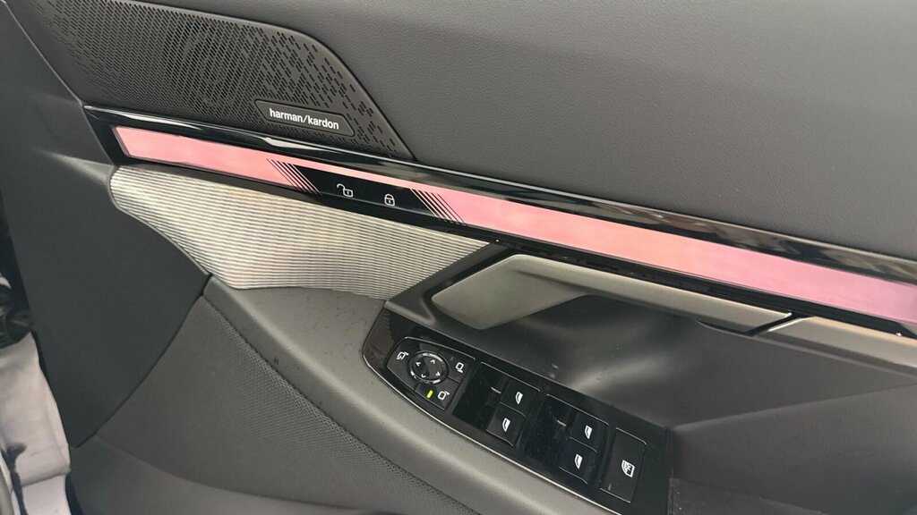 BMW 5 Series 530E M Sport #20