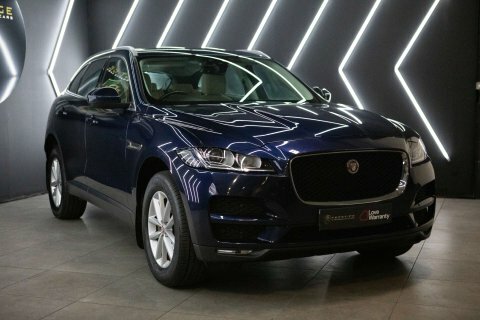 Jaguar F-Pace 2.0D Portfolio Awd Red #48