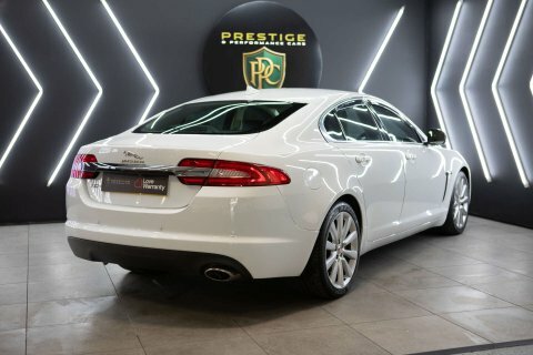 Jaguar XF 2.2D Portfolio Saloon White #4