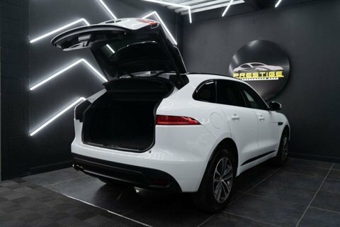 Jaguar F-Pace R-sport Red #54
