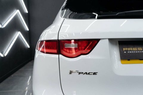 Jaguar F-Pace R-sport Red #26