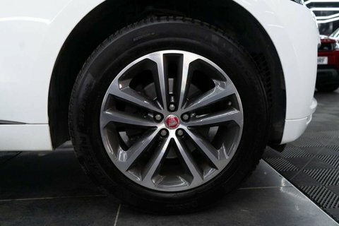 Jaguar F-Pace R-sport Red #44
