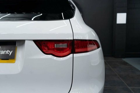Jaguar F-Pace R-sport Red #27