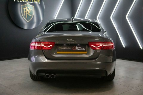 Jaguar XE 2.0D 180 Portfolio Blue #47