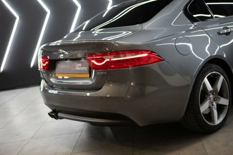 Jaguar XE 2.0D 180 Portfolio Blue #93