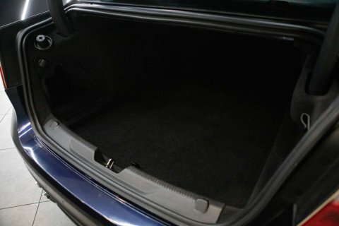 Jaguar XE Portfolio Ingenium Silver #15